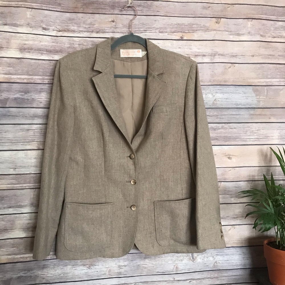Pendleton beige tan wool boyfriend blazer